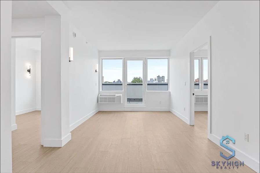1st image of 134 Erasmus St #Penthouse 5c