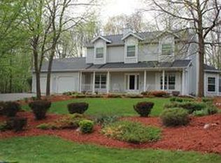 640 Timber Dr, Waupaca, WI 54981