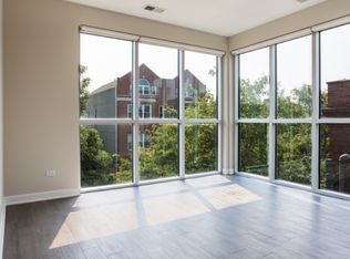 2443 W Armitage Ave #202, Chicago, IL 60647