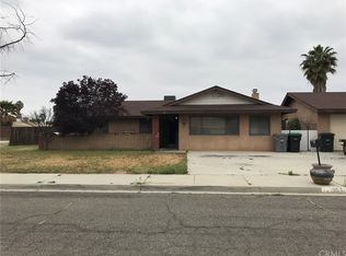 961 S Thompson St, Hemet, CA 92543