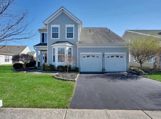 8 Rocky Brook Dr, Barnegat, NJ 08005