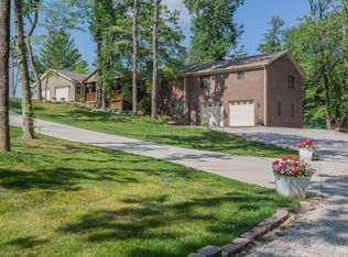 7110 Kremer Rd, Evansville, IN 47720