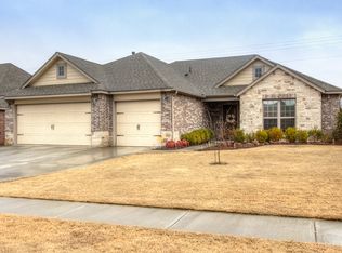 1863 E 136th St, Glenpool, OK 74033