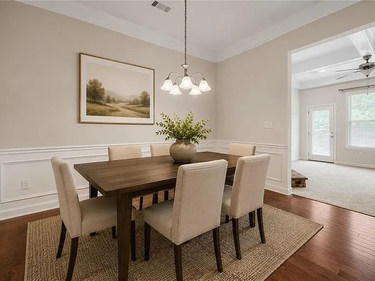 2444 Norwood Dr SE — Photo 5