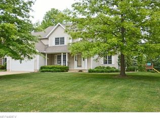 146 Glenshire Ln, Medina, OH 44256