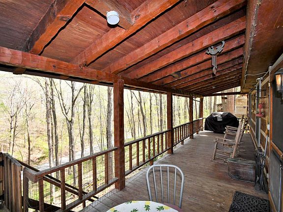 4th image of 142 Forrest Ct