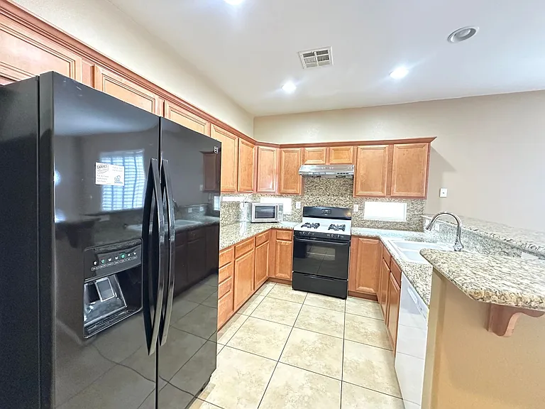 5179 Silent Valley Ave — Photo 9