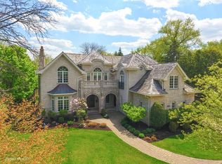 2475 Woodlawn Rd, Northbrook, IL 60062