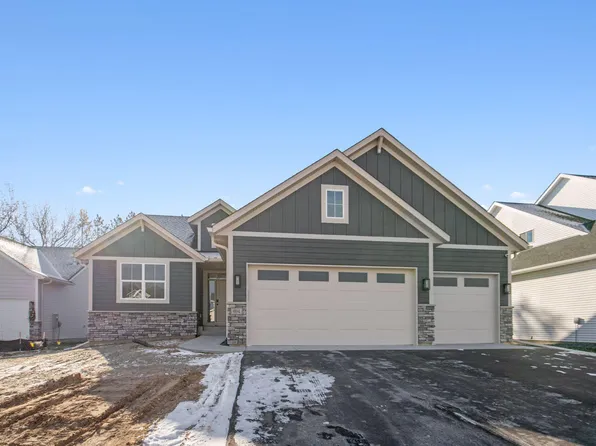 694 Marie Ct, Eagan, MN 55123