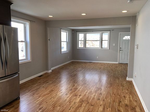 33E15362-4954-4338-AC46-430EFA00DD9E