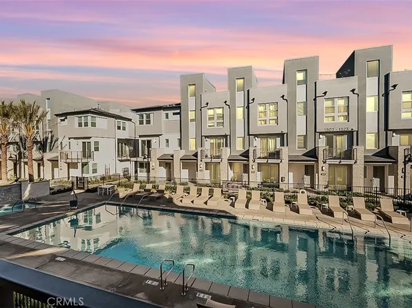 1415 W Cara Dr, Anaheim, CA 92805