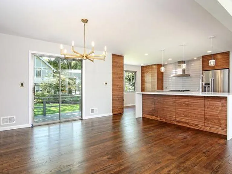 14 Greenacres Ave — Photo 4