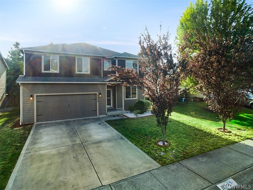Come see this beautiful home! 