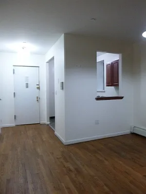 Rented by Bohemia Realty Group | media 27