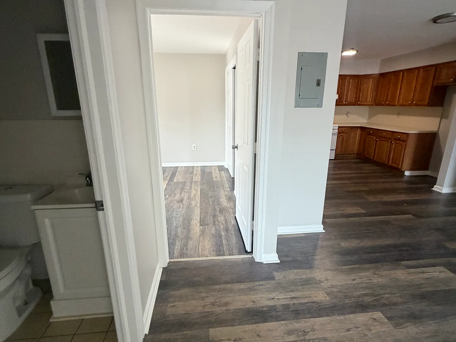 2 bed, 800 sqft, $1,950 — Photo 4