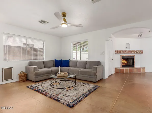 2531 E Copper St, Tucson, AZ 85716