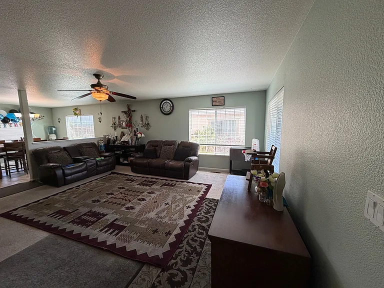18210 Pin Oak Ct — Photo 5