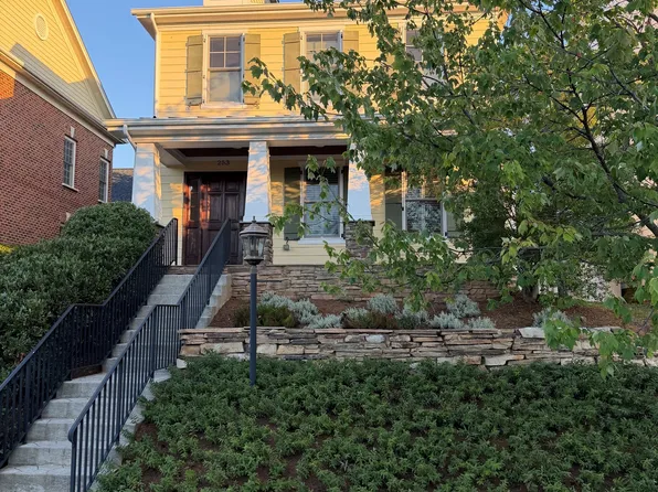 253 Grass Dale Ln, Crozet, VA 22932