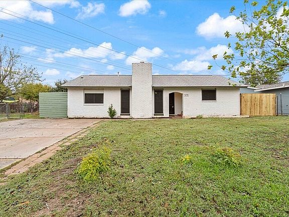 3rd image of 5711 Emerald Forest Dr