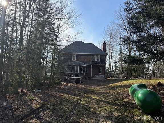 4th image of 625 Holli Blue Rd