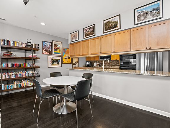 4th image of 1572 Maple Ave APT 404