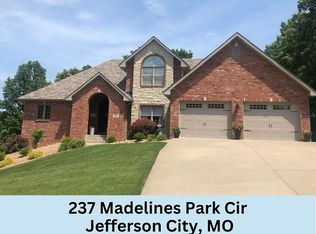 237 Madelines Park Cir, Jefferson City, MO 65109