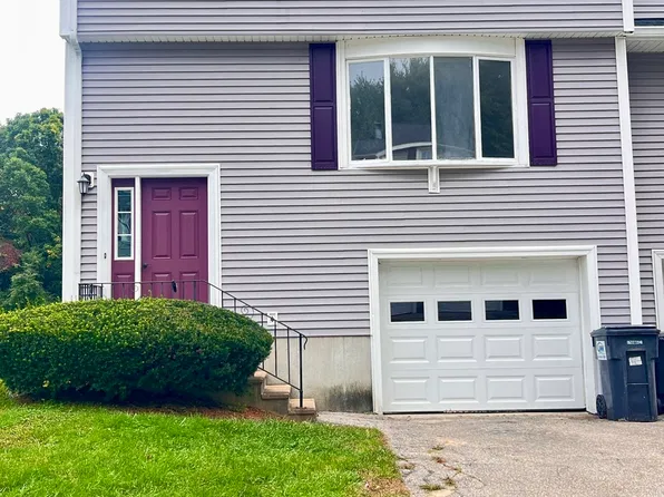 1 Village Grn Unit 1, Millbury, MA 01527