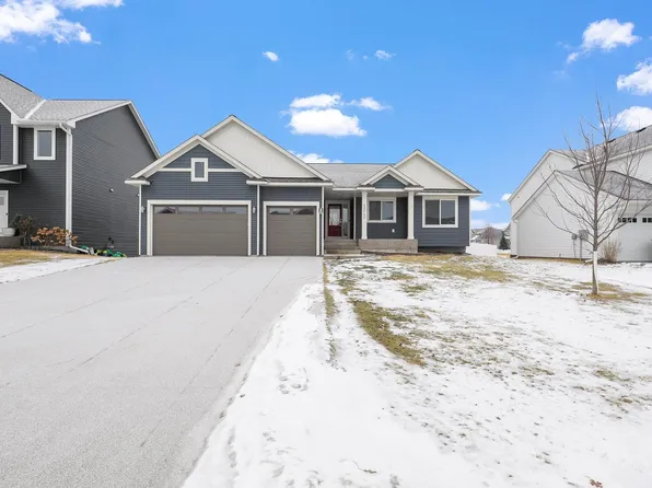 12715 Edison St NE, Blaine, MN 55449