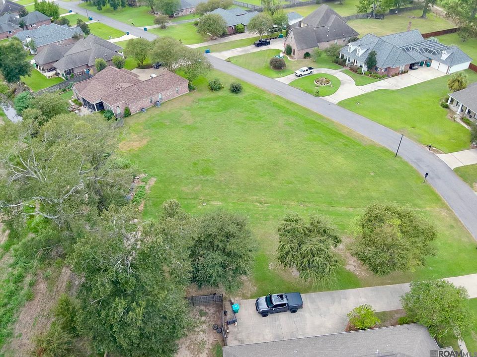 1st image of 4325 Roseland Dr