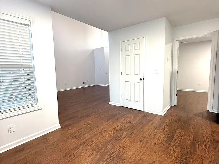 500 Wellington Gardens Dr — Photo 12