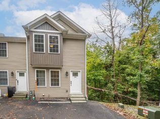 522 Hillcrest St, Morgantown, WV 26505