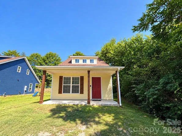 521 Johnson St, Chester, SC 29706