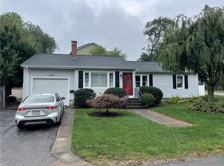 5 Lawrence Rd, North Providence, RI 02911