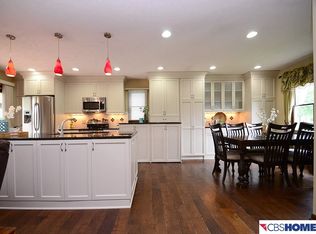 2112 S 163rd Cir, Omaha, NE 68130