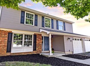 13579 Adrian Ct, Woodbridge, VA 22191