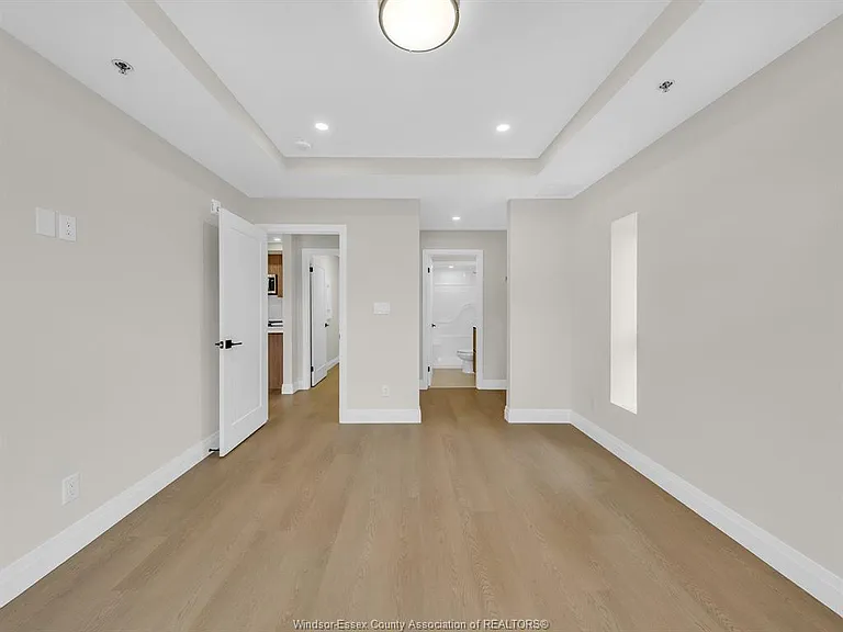 11646 Tecumseh Rd E #507 — Photo 39