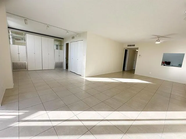 5301 NW 2nd Ave — Photo 18