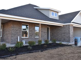 89 E Joliet St, Farmington, AR 72730