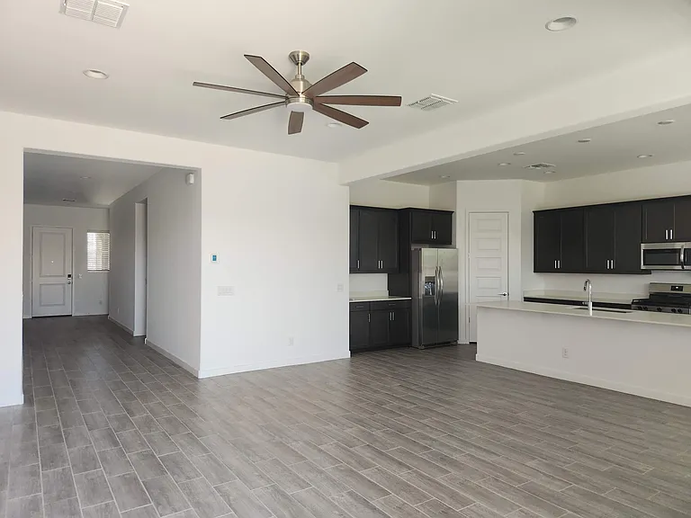 16833 W Smoketree Dr — Photo 20