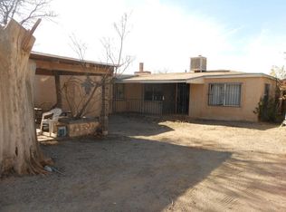 2053 Tapia Blvd SW, Albuquerque, NM 87105