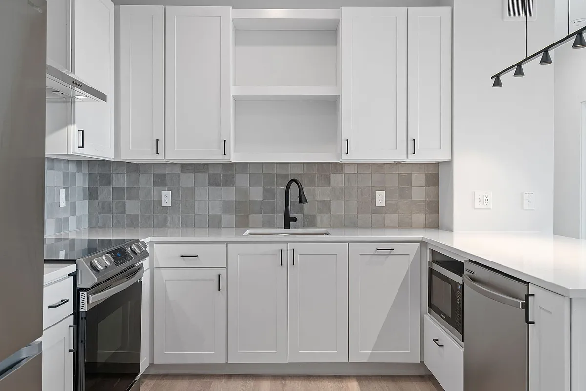 Building Photo - Rosa Apartments