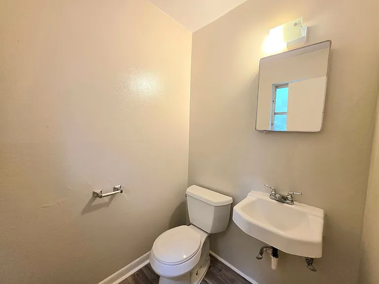 6016 Sewell St #A — Photo 10