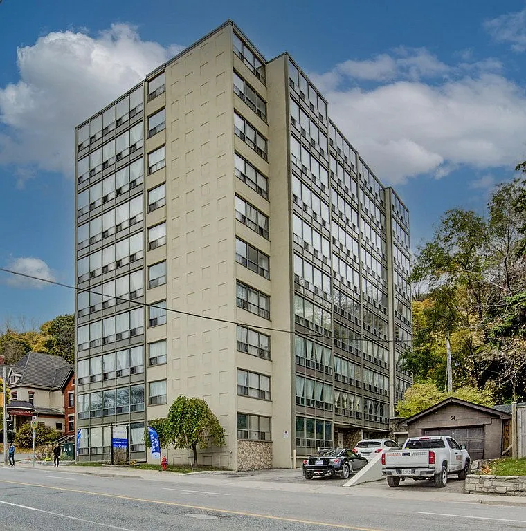 Building Photo - 46 Arkledun Ave