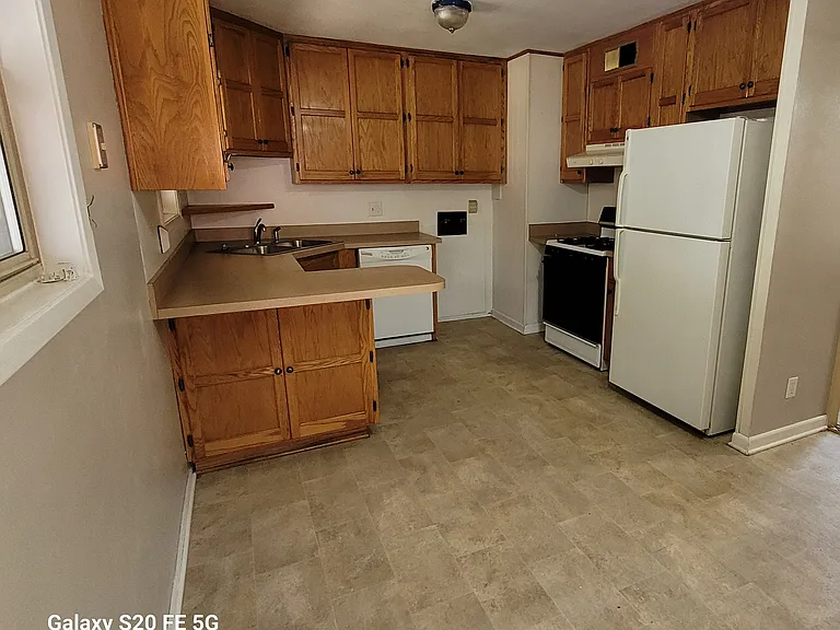 8619 Gary Way — Photo 7