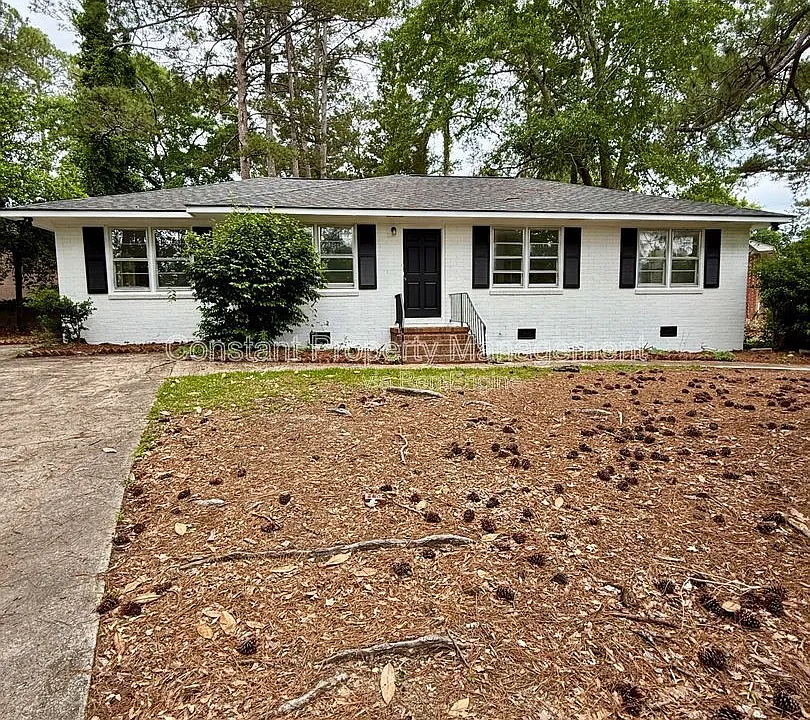 4158 Log Cabin Dr