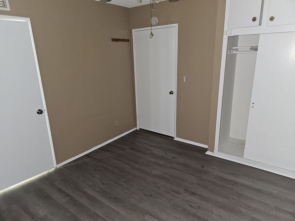 1st image of 2119 W Cris Ave
