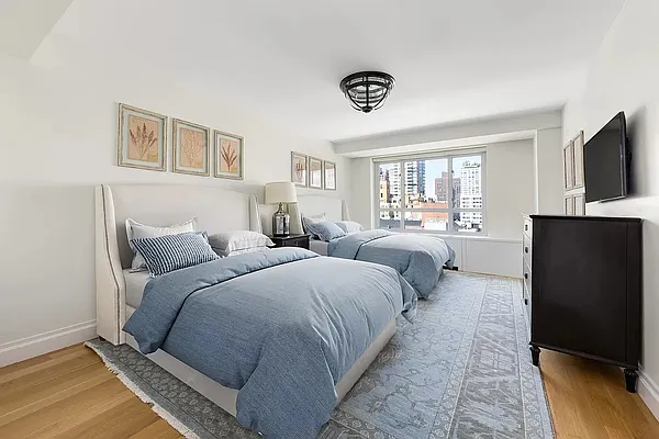 Rented by Douglas Elliman | media 9