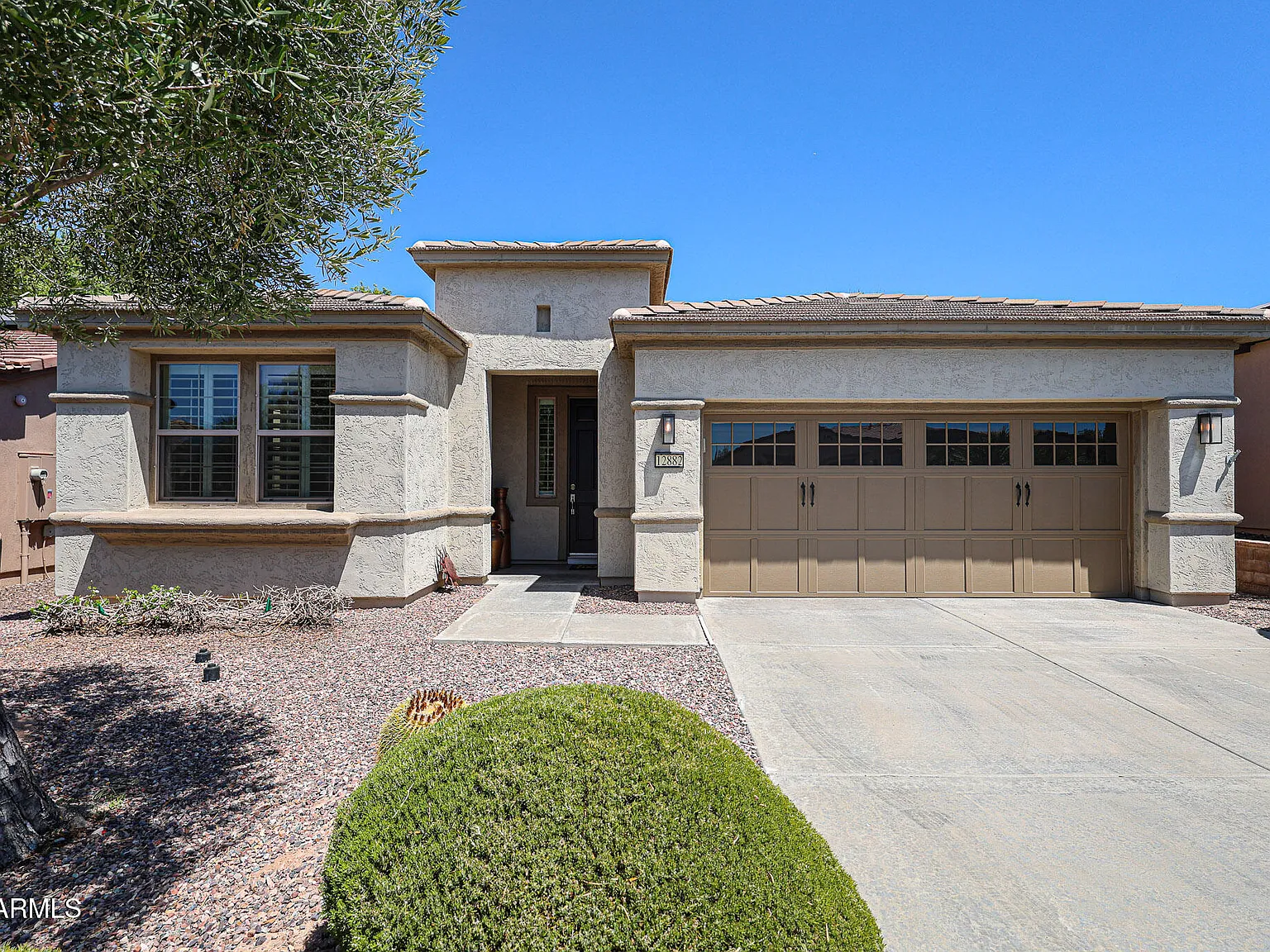2 bed, 2.0 bath, 1380 sqft, $2,400 — Photo 3