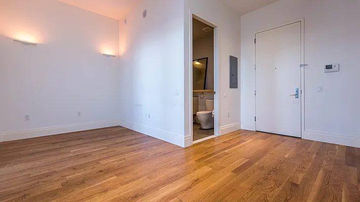 Rented by Nooklyn NYC LLC | media 27