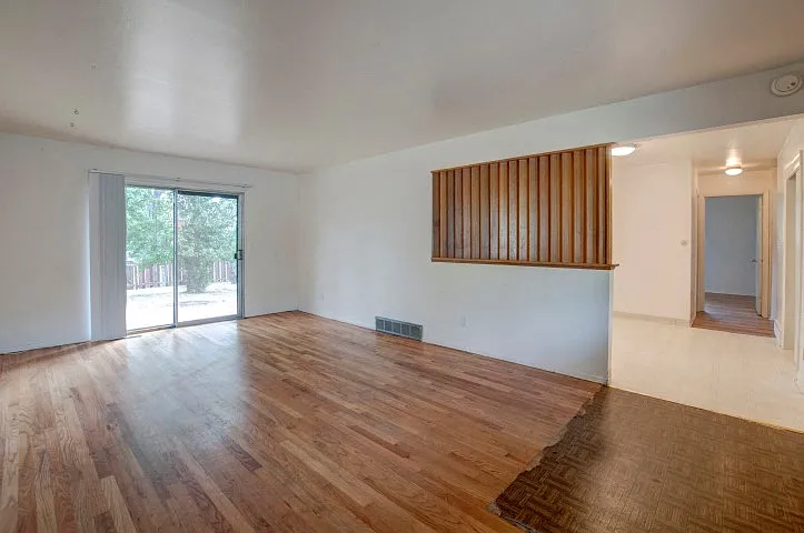 3640 Conifer Ct — Photo 4
